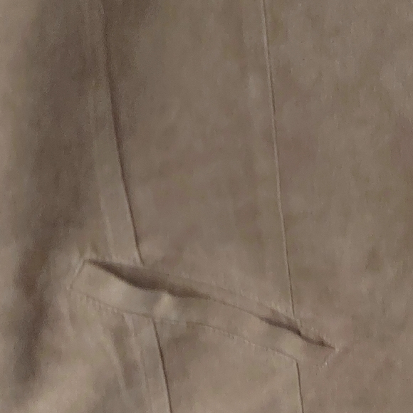 C J Banks Brown/Tan Vest - Picture 4 of 8